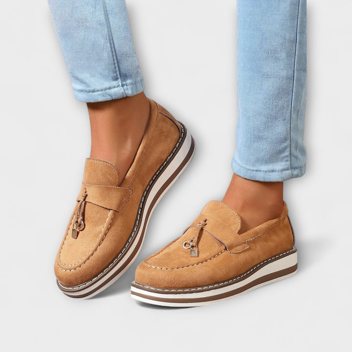 Halo | Casual Shoes with Round Toe