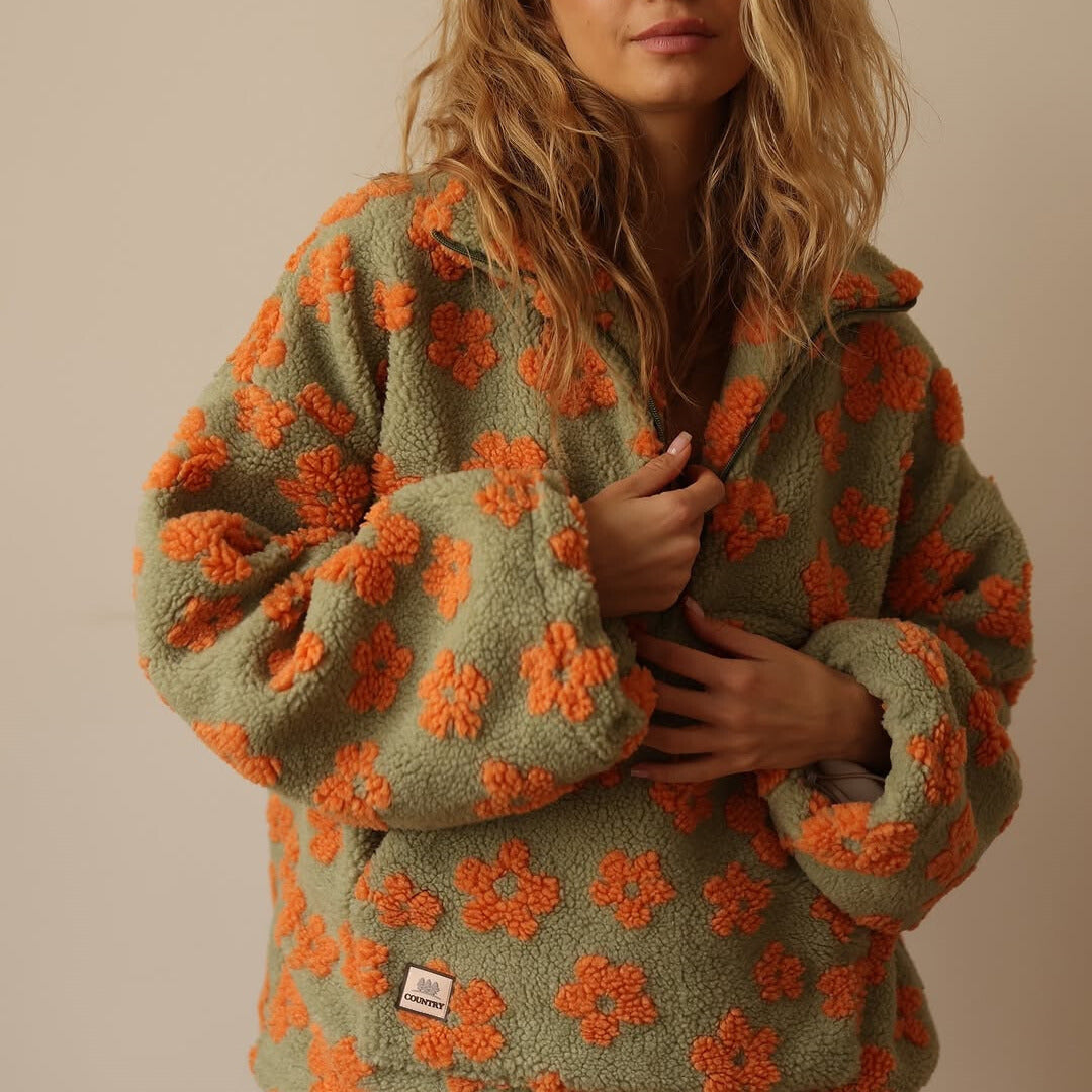 Daisy – Luxe Fleece Comfort Bloom