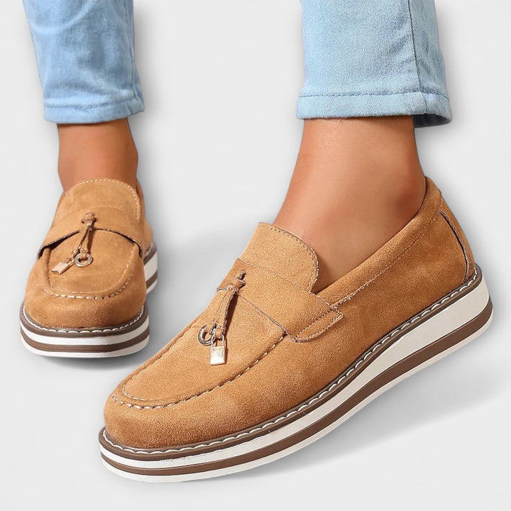 Halo | Casual Shoes with Round Toe